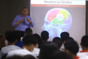 Na FCecon, palestra para estudantes da rede pública marca Dia Mundial Sem Tabaco
