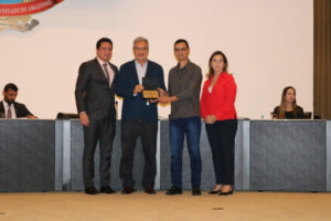 FCecon é homenageada por boas práticas de Controle Interno