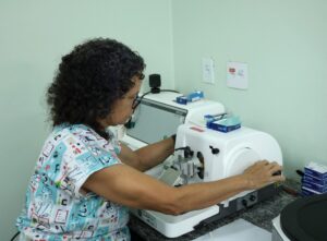 Imagem da notícia - FCecon adquire novos equipamentos para Laboratório de Patologia