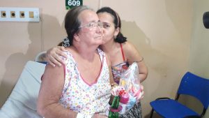 Imagem da notícia - Pacientes oncológicos e profissionais da FCecon participam de atividades alusivas ao Dia das Mães
