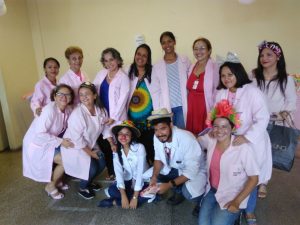Imagem da notícia - Pacientes com câncer participam de atividade alusiva ao Dia Internacional da Mulher