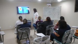 Imagem da notícia - FCecon promove ação de rastreio do câncer de colo uterino em Manacapuru