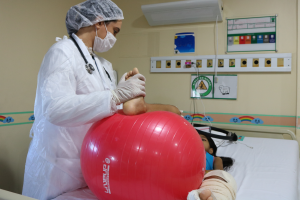 Imagem da notícia - Palestra aborda técnicas de fisioterapia na recuperação de crianças que fazem tratamento contra o câncer