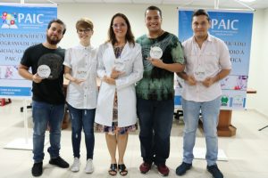 Imagem da notícia - FCecon premia bolsistas com os dez melhores projetos de pesquisa do Paic