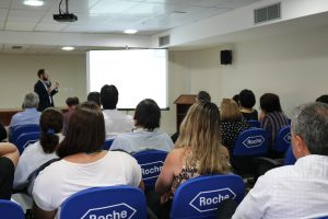 evento Roche e pelo Hospital Pérola Byington