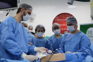 Imagem da notícia - Na FCecon, cirurgiões realizam capacitação em câncer colorretal