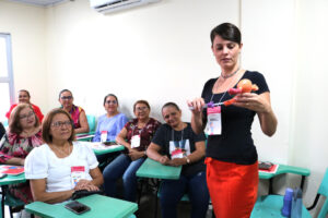 Imagem da notícia - FCecon participa de projeto nacional que avalia a autocoleta para prevenção do câncer de colo uterino