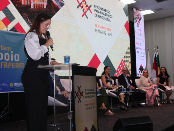 FCecon dá início ao 8º Congresso Pan-Amazônico de Oncologia