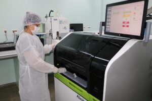 Imagem da notícia - Balanço 2025: Laboratório de Análises Clínicas da FCecon realiza mais de 794 mil exames
