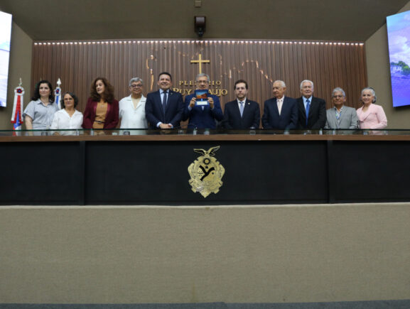 Sessão na Assembleia Legislativa marca os 52 anos de criação da FCecon